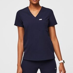 Figs catarina one-pocket scrub top